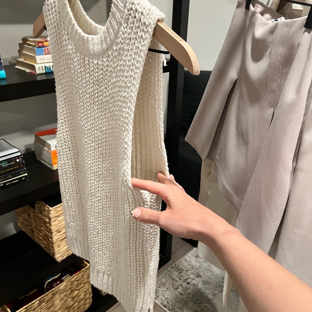 Elegant Cream Knit Sweater Vest